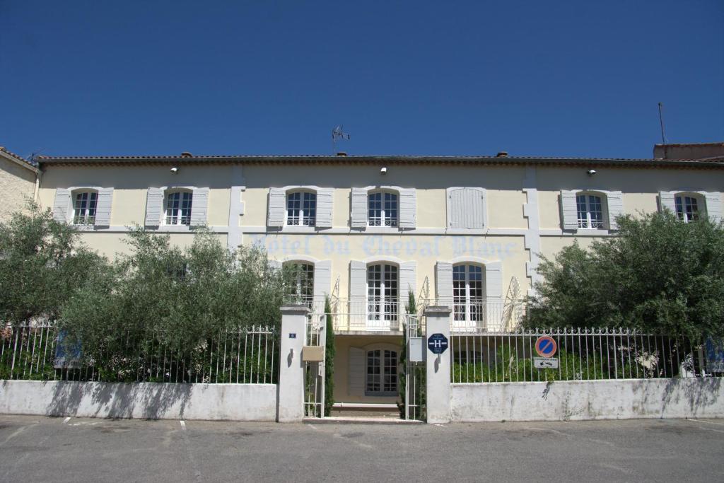 Hotel Du Cheval Blanc Saint-Remy-de-Provence Exterior photo